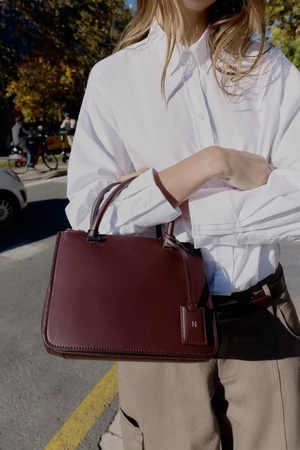 10 трендовых сумок Zara на зиму: модные формы и оттенки | Новости сайта