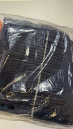 Zara ТРИКОТАЖНАЯ ШАПКА В РУБЧИК С ЭТИКЕТКОЙ Black | 4701/699/800