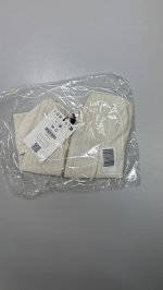 Zara КОРОТКИЙ АНОРАК С КАПЮШОНОМ  Black | 3046/223/800