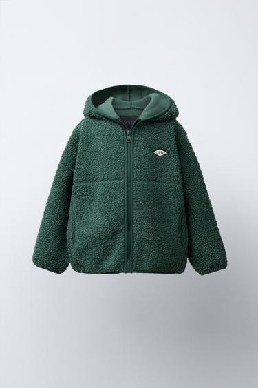 Куртка из искусственной овчины с капюшоном