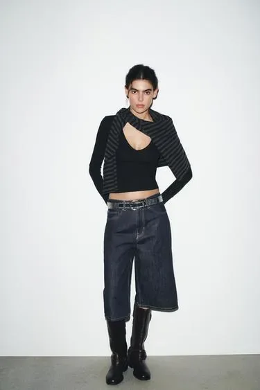 Zara Топ в рубчик с длинными рукавами
