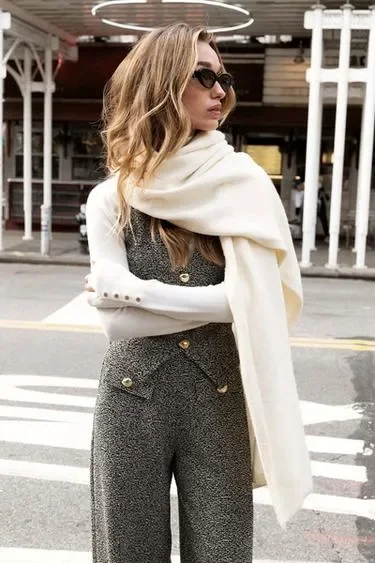 Zara Жилет из рельефной ткани с пуговицами купить с доставкой.