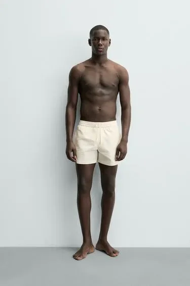 Полупрозрачные плавки из технической ткани средней длины ZARA
