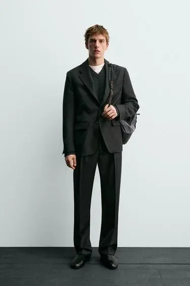 Пиджак из 100% шерсти ZARA «AARON LEVINE» купить с доставкой.