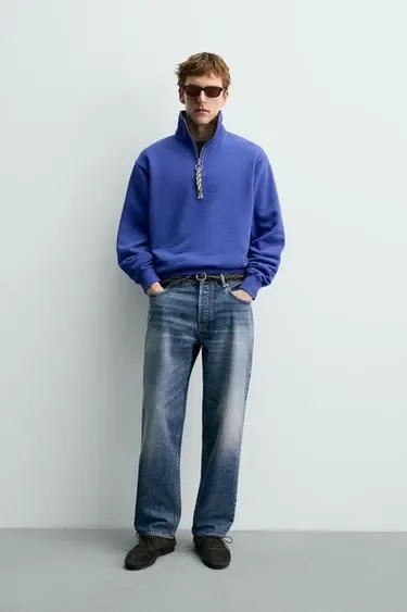 Толстовка с воротником на молнии и лентой ZARA «AARON LEVINE»