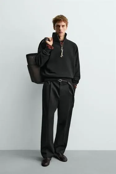 Толстовка с воротником на молнии и лентой ZARA «AARON LEVINE»