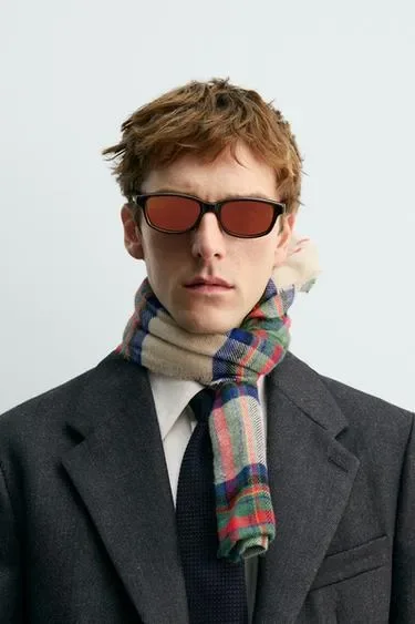 Овальные солнцезащитные очки Zara «Aaron Levine»