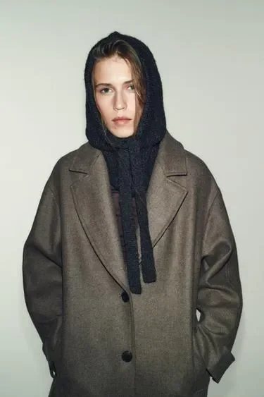 Zara Капюшон из трикотажа в рубчик