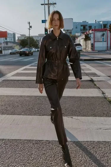 Zara Брюки из искусственной кожи с эластичным поясом