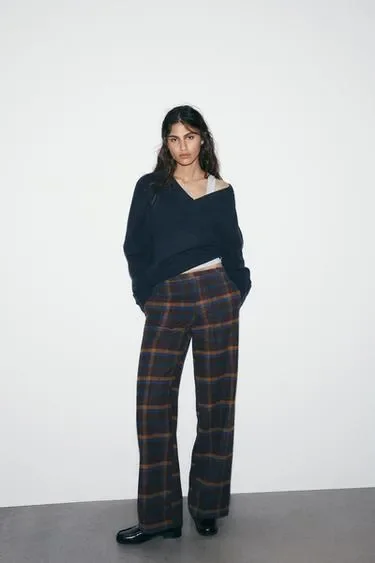 Zara Брюки из шерсти в клетку