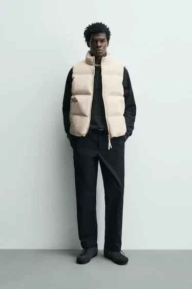 Zara Стеганый жилет классического кроя