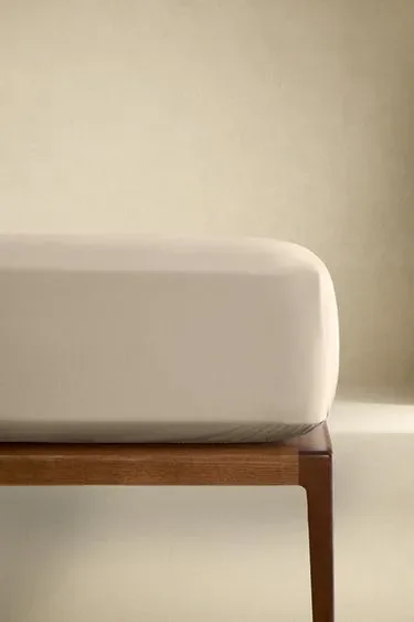 Простынь с резинкой percale | на матрас до 40 см (300 нитей)