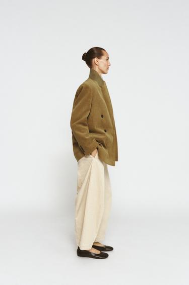 Вельветовый блейзер оверсайз — коллекция ZARA «ZW» 