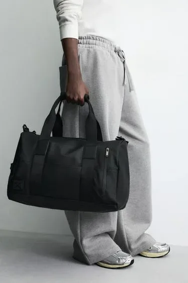 Zara Дорожная сумка с текстурой