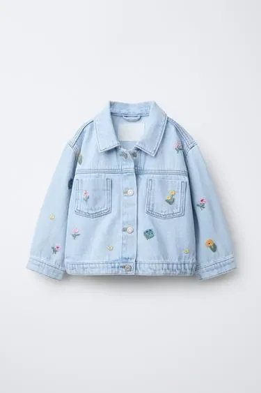 Zara Джинсовая куртка с вышивкой цветов