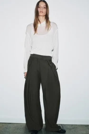 Брюки с защипами — коллекция Zara «Zw»