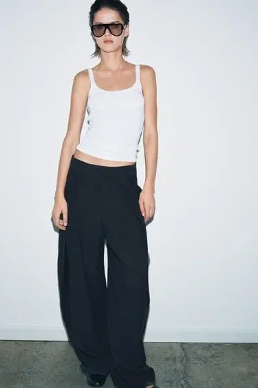 Брюки с защипами — коллекция Zara «Zw»