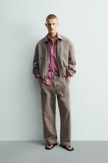 Куртка relaxed fit с заклепками