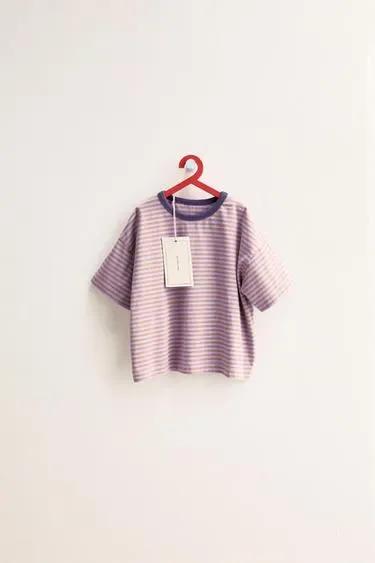 Zara «Timeless» - полосатая футболка с контрастным воротником