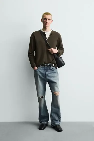 Zara Расклешенные джинсы с разрезами
