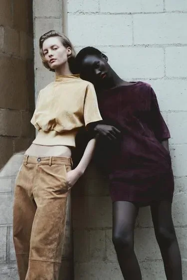 Zara Брюки из 100% замши