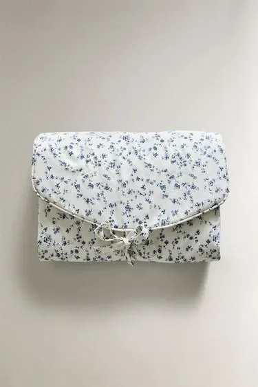 Zara Портативный пеленальный мат ZARA с синим цветочным узором