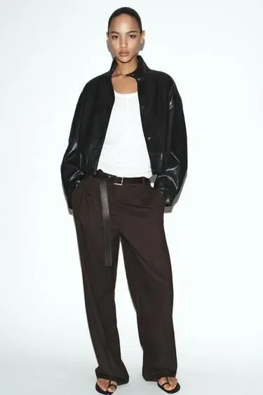 Zara Стеганый бомбер из искусственной кожи