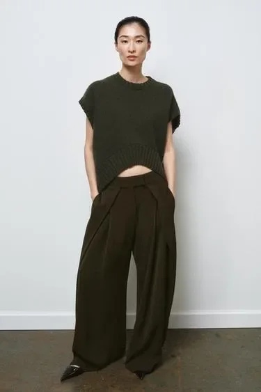 Брюки с защипами — коллекция Zara «Zw»