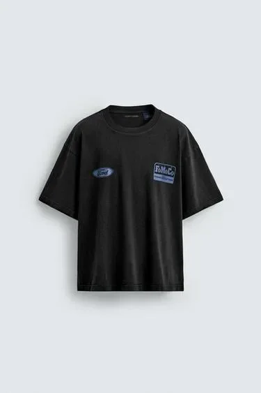 Zara Футболка с контрастным принтом и эффектом потертости «FORD ©»