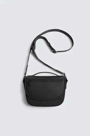 Zara Сумка с клапаном и текстурой купить с доставкой.