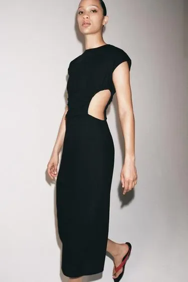 Платье с вырезами — коллекция ZARA «ZW»