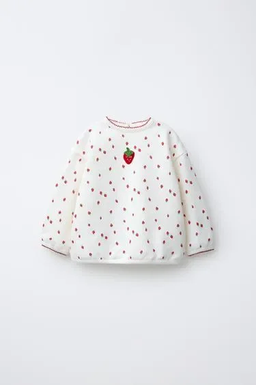Zara Толстовка с принтом «клубника»