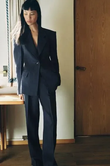 Костюм из узористого льна с узором косичка, ZARA