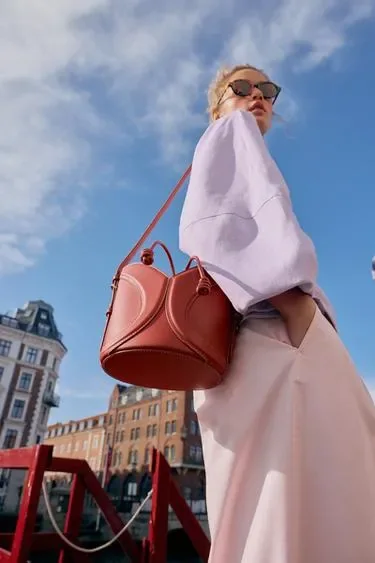 Zara Мини-сумка-мешок с декоративной строчкой