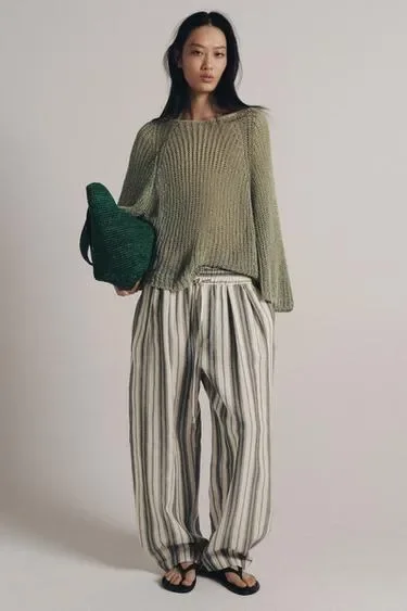 Брюки в полоску в пижамном стиле — коллекция Zara «Zw»