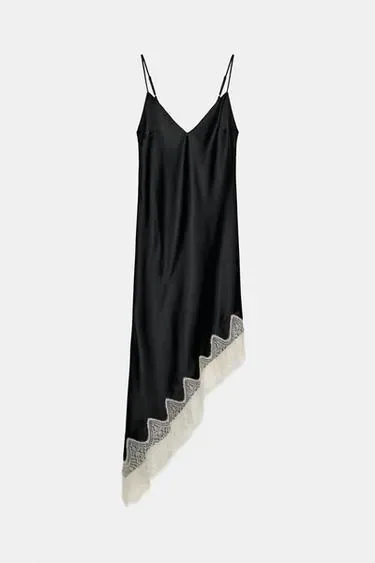 Zara Атласное платье с кружевом