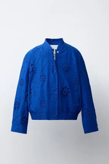 Zara Куртка со швейцарской вышивкой