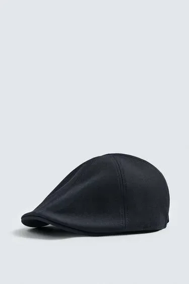 Zara Плоская кепка из рельефной ткани купить с доставкой.