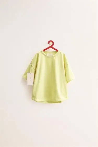 Zara «Timeless» - однотонная хлопковая футболка