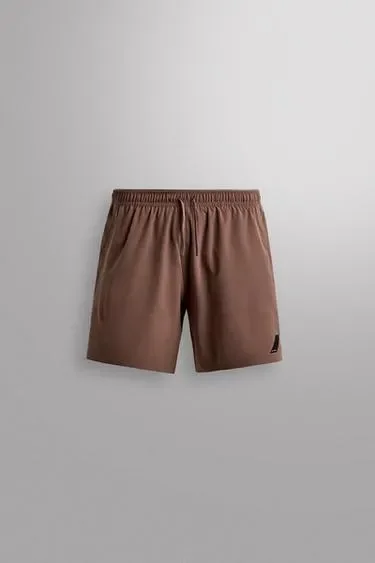 Zara Базовые спортивные шорты
