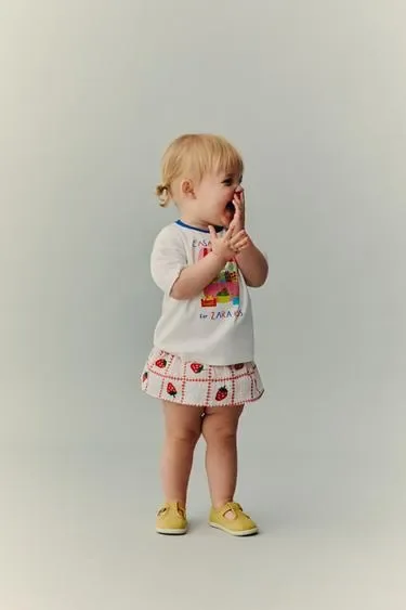 Трусы-юбка с вышивкой в виде клубники CASA LAWA X ZARA KIDS