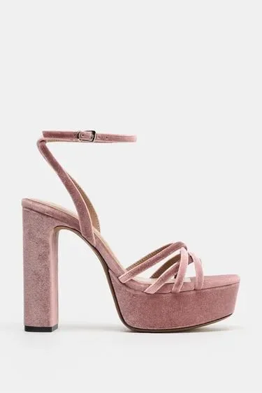 Zara Бархатные босоножки на платформе