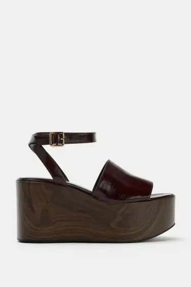 Zara Платформенные сандалии купить с доставкой.