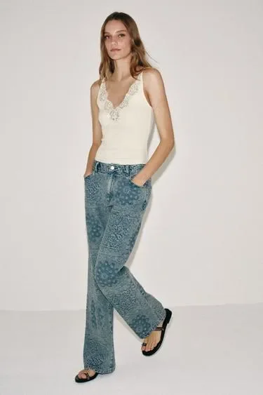 Zara Джинсы клёш из жаккарда с высокой посадкой — коллекция ZARA «ZW»