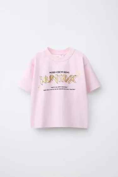 Zara Футболка «KPOP DEMON HUNTERS» © NETFLIX