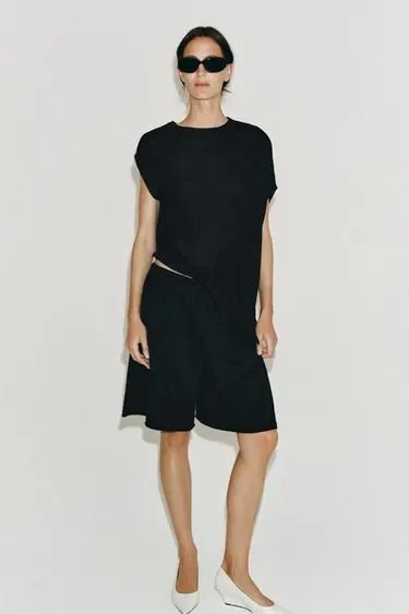 Zara Свитер асимметричного кроя