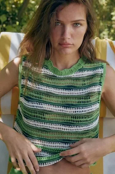 Zara Вязаный топ в полоску
