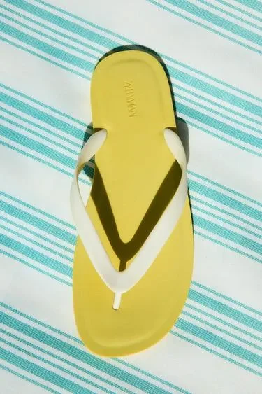 Zara Сандалии с ремешками