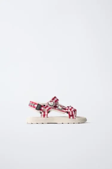 Zara Технические сандалии HELLO KITTY © SANRIO