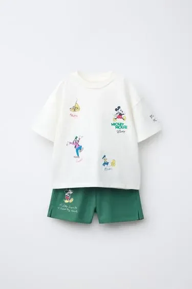 Zara Комплект из футболки и бермуд «микки маус» © DISNEY купить с доставкой.